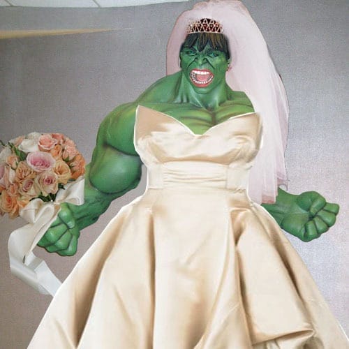 Incredible Hulk in Wedding Dress